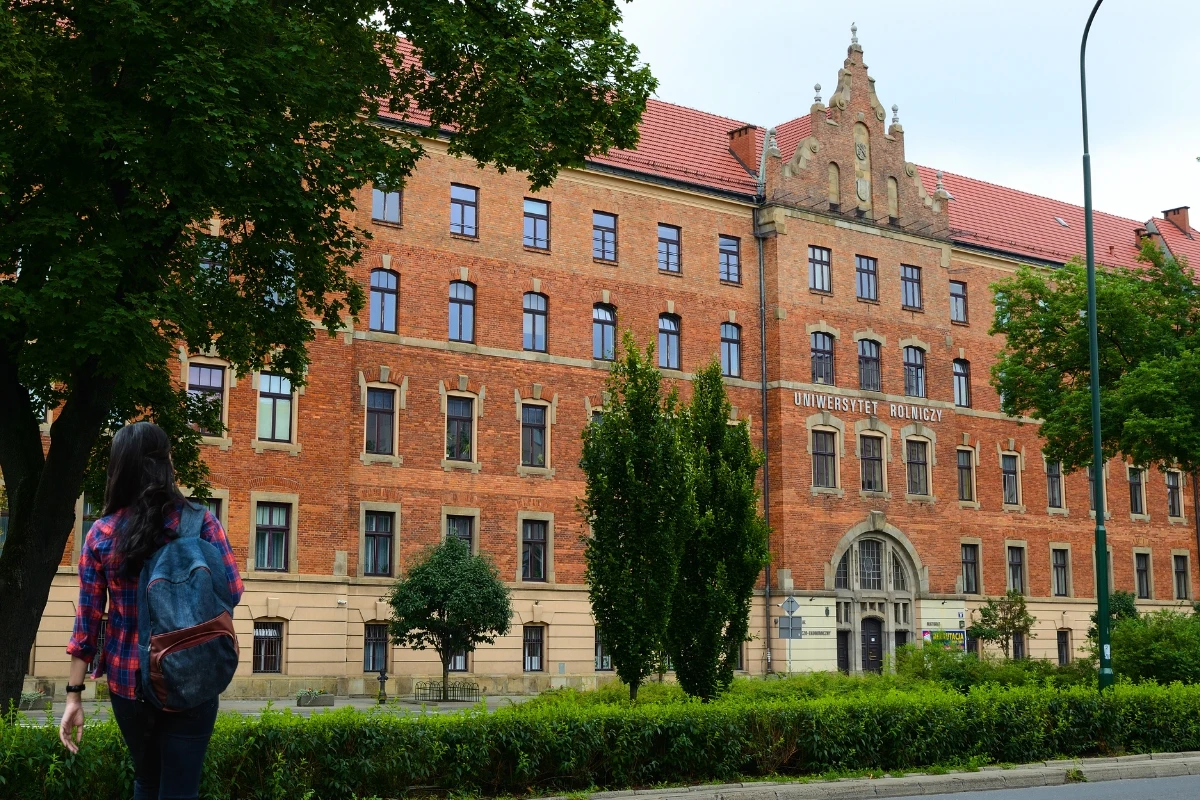 Rekrutacja na studia I stopnia i jednolite studia magisterskie oraz II stopnia po licencjacie w roku akademickim 2025/2026